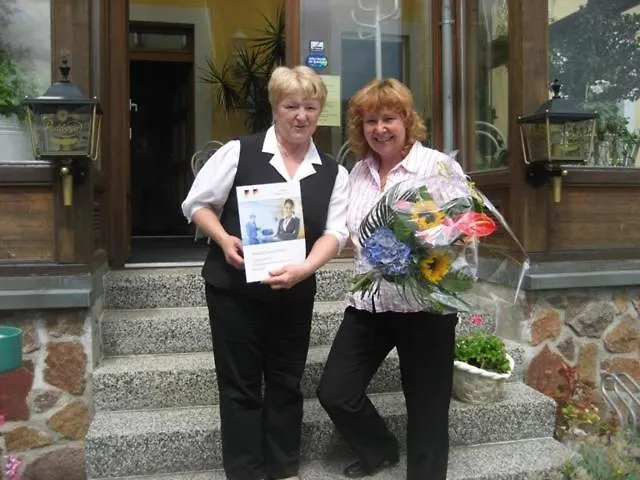 Zur Post Πανσιόν